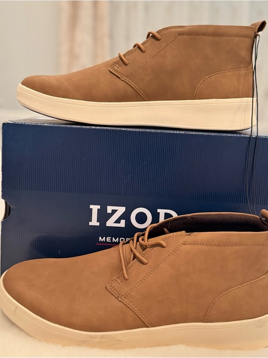 Other - IZOD Men's Chukka Boot